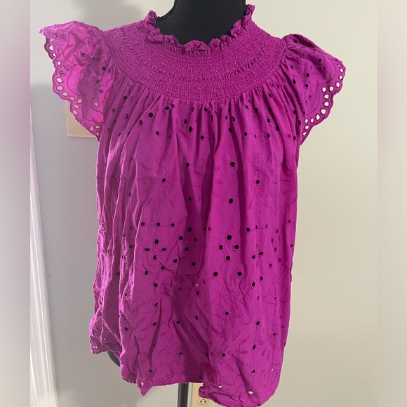 LOFT Tops - Loft eyelet top in size small